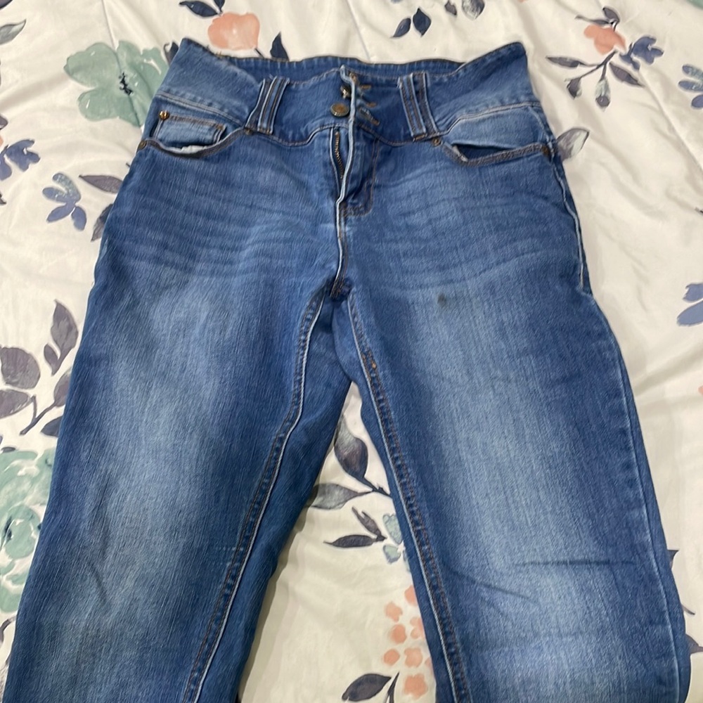 Blue jeans size 26